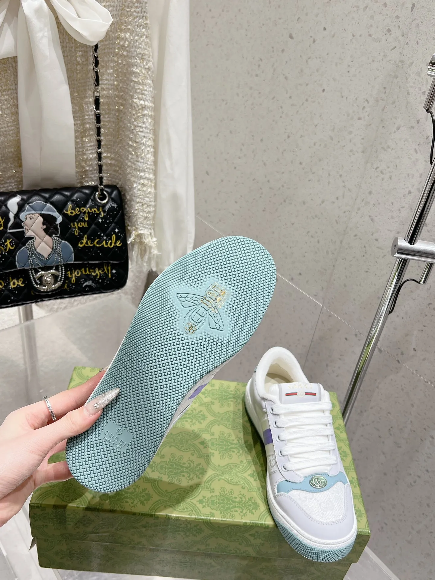 👟👟Ex-factory price 480👟👟 Long-term availability Gucci Gucci New Screener series Couple style Chubby Bread shoes Small dirty shoes Fatty Double G Casual sneakers Original purchase Development Original purchase Development Delivery counter exquisite packaging Fabric: Original imported cowhide + Double G fabric Lining: Original customized breathable terry velvet lining Sole: original molded T👟👟factory price U outsole Size: women's 35-40 / men's 39-45 (women's 34 and men's 38 can be customized)